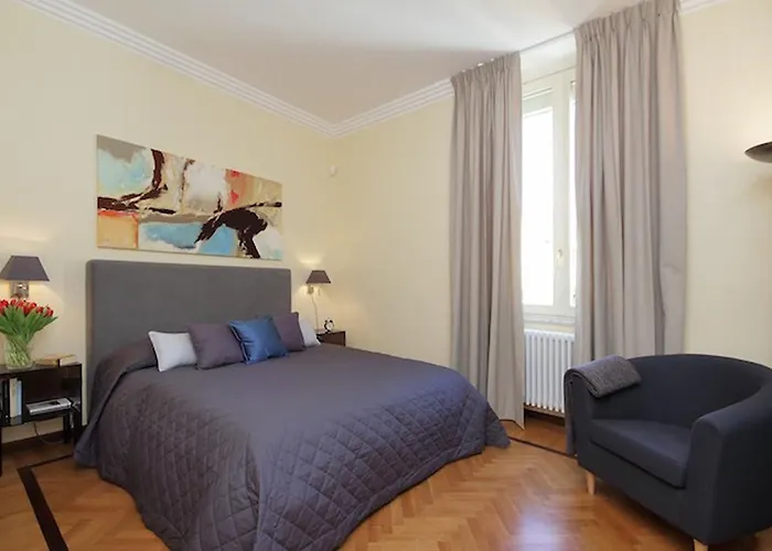 Crispi Luxury Apartments - My Extra Home